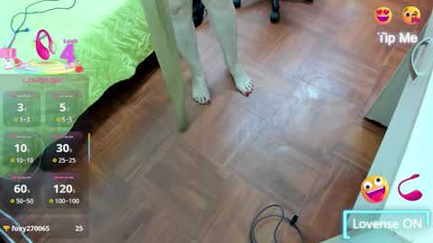 Angelina online show from October 2025 12:53:01 AM