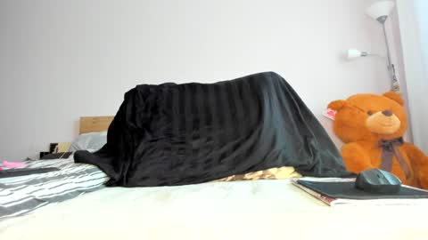 Snapshot of angelinacht chatting on December 2024 08:00:02 AM Angelina online show from December 2024 08:00:02 AM