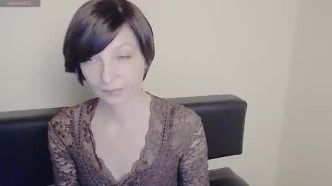 Angelina online show from January 2025 11:15:02 AM