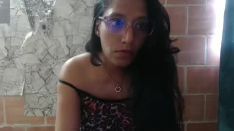 angela online show from February 2025 12:17:02 PM