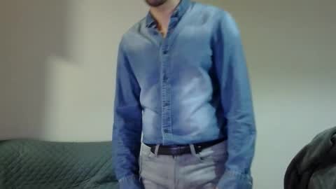 angell102890 online show from September 2025 08:31:02 PM