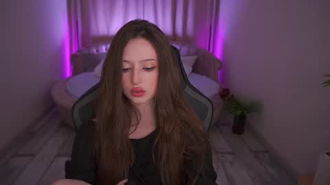 Snapshot of angellblush chatting on October 2025 01:20:01 PM AngelBlush online show from October 2025 01:20:01 PM