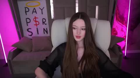 Snapshot of angellblush chatting on November 2025 03:03:01 PM AngelBlush online show from November 2025 03:03:01 PM