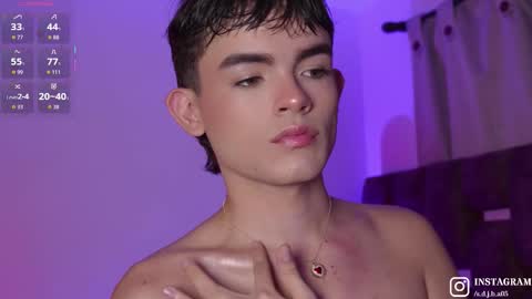 Snapshot of angelocute_ chatting on October 2025 05:39:01 AM Angelo I work from home this is my room online show from October 2025 05:39:01 AM