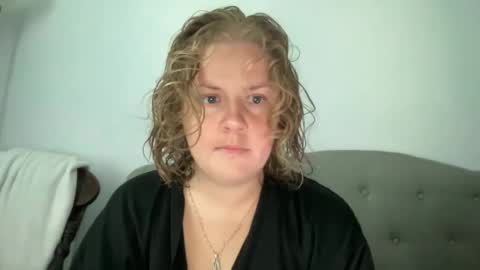 Snapshot of angeloflight273360 chatting on October 2025 12:23:02 PM Angel of Light online show from October 2025 12:23:02 PM