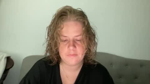 Snapshot of angeloflight273360 chatting on October 2025 02:03:01 PM Angel of Light online show from October 2025 02:03:01 PM