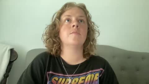 Snapshot of angeloflight273360 chatting on October 2025 03:13:01 PM Angel of Light online show from October 2025 03:13:01 PM