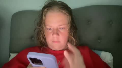 Snapshot of angeloflight273360 chatting on October 2025 01:13:01 PM Angel of Light online show from October 2025 01:13:01 PM