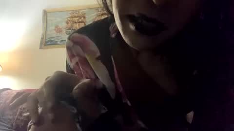 Snapshot of angelofsiam chatting on September 2025 12:18:02 PM Goddess Autumn Day online show from September 2025 12:18:02 PM