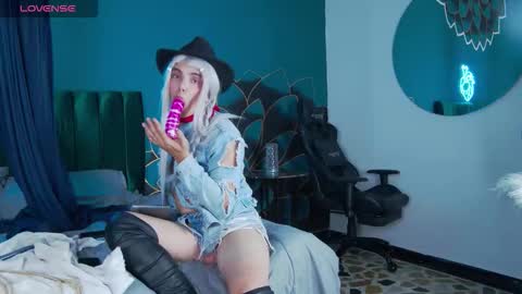 Tyler online show from September 2025 02:06:02 PM