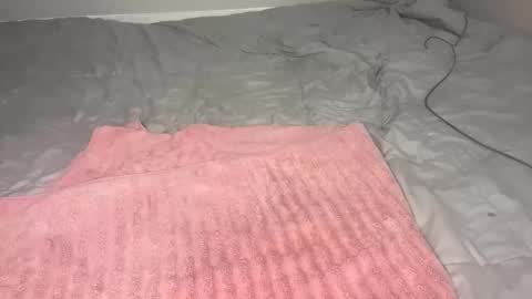 Snapshot of angelsosweeeet chatting on November 2025 06:13:01 AM angelsosweeeet online show from November 2025 06:13:01 AM