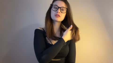 Lisa online show from October 2025 10:56:02 AM