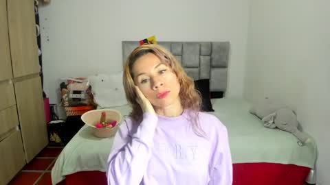 angie online show from February 2025 11:49:02 AM