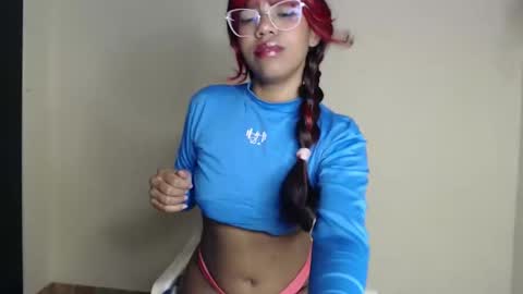 angie_fox1 online show from November 2025 08:30:02 PM