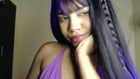 angie_fox1 online show from November 2025 04:31:02 PM