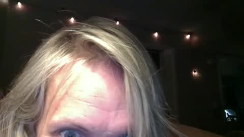 angieland79 online show from November 2025 06:25:02 AM