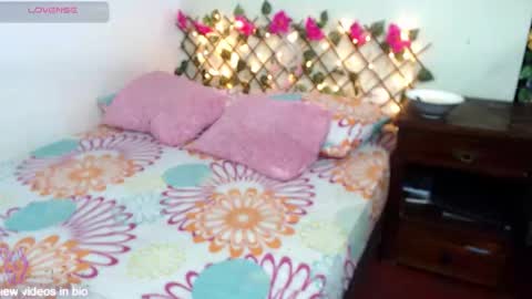 Angie y Andres online show from October 2025 11:17:01 AM