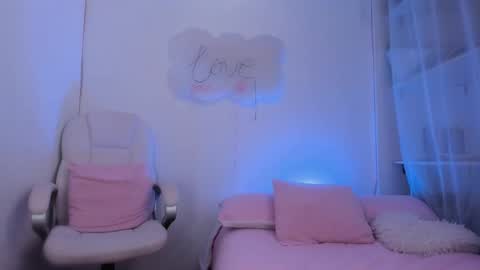 Snapshot of angiiebylpz chatting on January 2025 06:10:02 PM violeth lopez online show from January 2025 06:10:02 PM