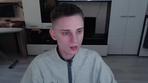 Snapshot of angryzan chatting on October 2025 05:17:02 AM vodka online show from October 2025 05:17:02 AM