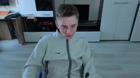 Snapshot of angryzan chatting on November 2025 06:25:02 AM vodka online show from November 2025 06:25:02 AM