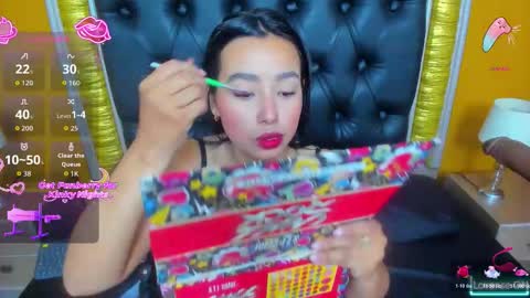 Snapshot of anievans_ chatting on November 2025 11:10:01 AM Ani Time schedule 0600 - 1400 GMT -5 online show from November 2025 11:10:01 AM