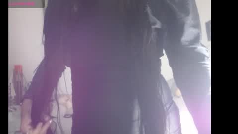 Snapshot of anii_mantilla chatting on September 2025 06:02:02 AM Anii Mantilla online show from September 2025 06:02:02 AM