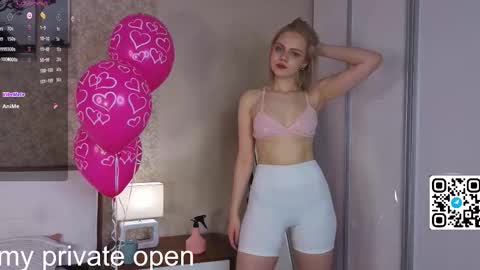 Alice online show from November 2025 03:23:01 PM