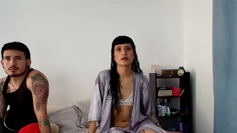 Snapshot of anika_lowen chatting on February 2025 03:15:02 PM Anika And Lowen Your Thumbs Up Are Super Important For Us online show from February 2025 03:15:02 PM