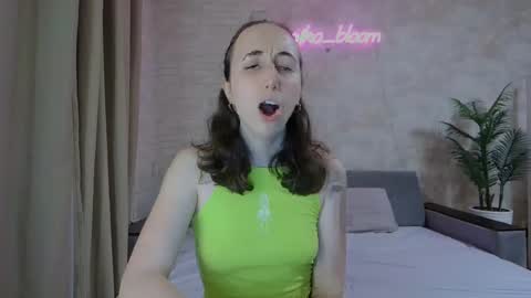 anikabloom online show from January 2025 03:56:02 AM