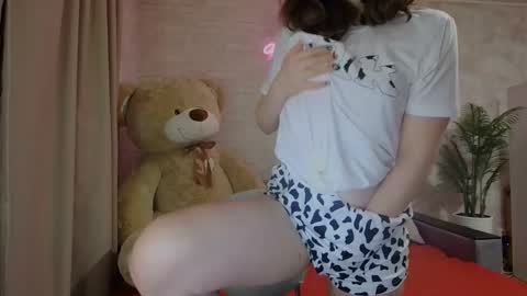 anikabloom online show from March 2025 08:37:02 PM