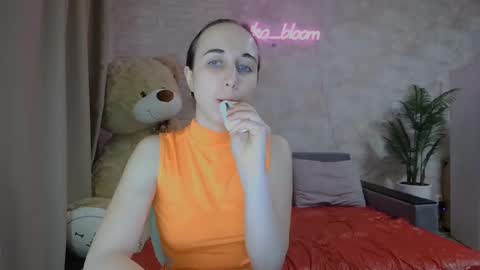 anikabloom online show from March 2025 08:45:02 PM