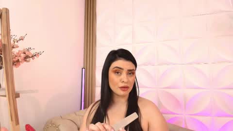 Lauren Anika online show from February 2025 06:20:01 PM