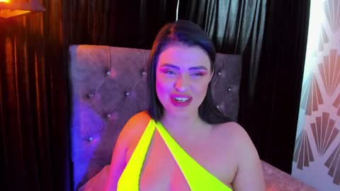 Lauren Anika online show from March 2025 04:18:01 PM