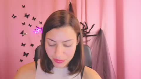 Snapshot of aniskyy chatting on October 2025 03:51:01 PM Anni online show from October 2025 03:51:01 PM