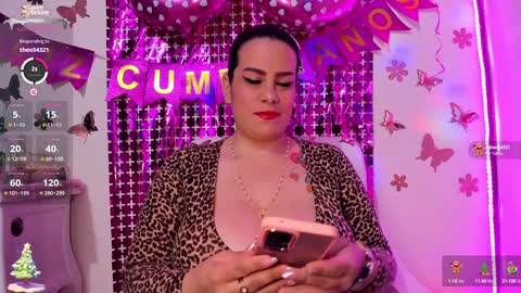 Snapshot of anita_big31 chatting on December 2024 01:57:02 AM anita online show from December 2024 01:57:02 AM