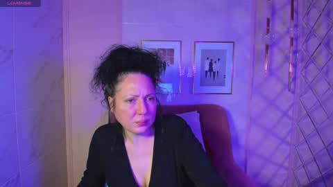 Anita online show from December 2024 02:11:01 PM