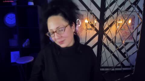 Anita online show from December 2024 10:14:02 PM