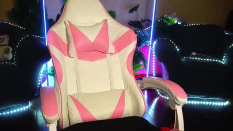 Snapshot of anita_von chatting on October 2025 04:13:01 AM anita_von online show from October 2025 04:13:01 AM