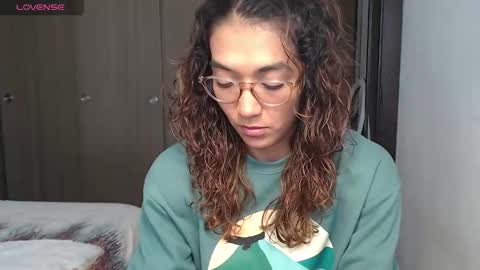 Anna online show from October 2025 02:45:02 PM