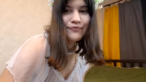 Snapshot of anna_in_wonderworld chatting on February 2025 06:48:01 PM Annanext stream 3th of Dec online show from February 2025 06:48:01 PM