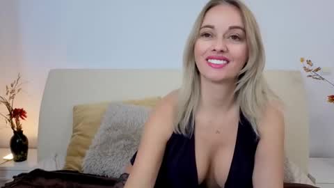 Anastasia online show from November 2025 09:05:02 PM