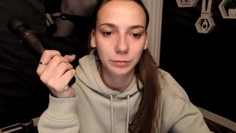 annabishop online show from October 2025 12:19:01 AM