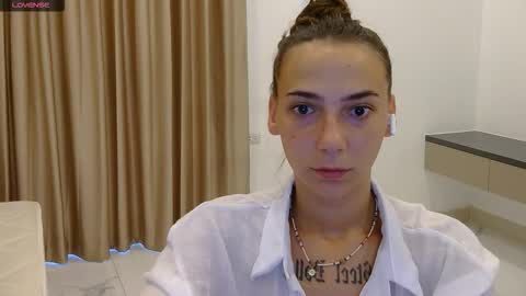 annabishop online show from October 2025 12:11:01 AM