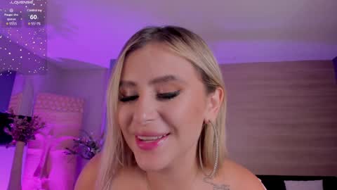 Anna Brooks  online show from December 2024 01:47:01 AM