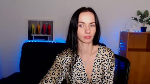 Anna online show from January 2025 03:39:01 PM