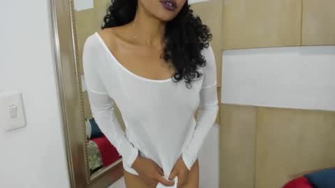 Snapshot of annamesht chatting on October 2025 09:04:02 PM Anna online show from October 2025 09:04:02 PM