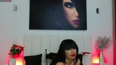 Snapshot of annaros_ chatting on March 2025 09:25:02 PM AnnaRos online show from March 2025 09:25:02 PM