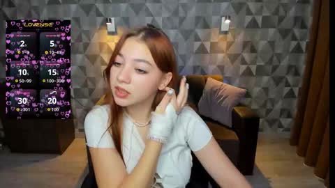 Snapshot of annastills chatting on October 2025 12:06:01 PM Anna online show from October 2025 12:06:01 PM