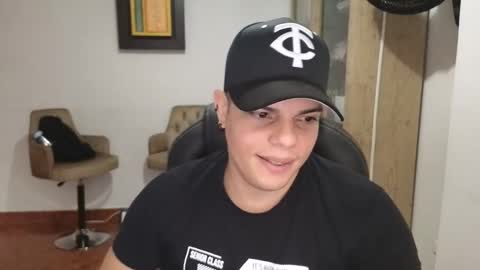 Anndy Hardy online show from October 2025 09:47:02 PM