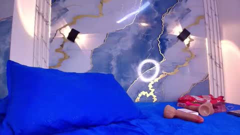 anne  online show from October 2025 07:26:02 PM